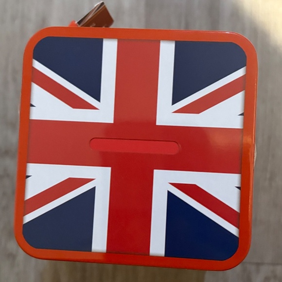 Carnaby Sock Co mens socks tin telephone box Christmad gift London England - Picture 5 of 5